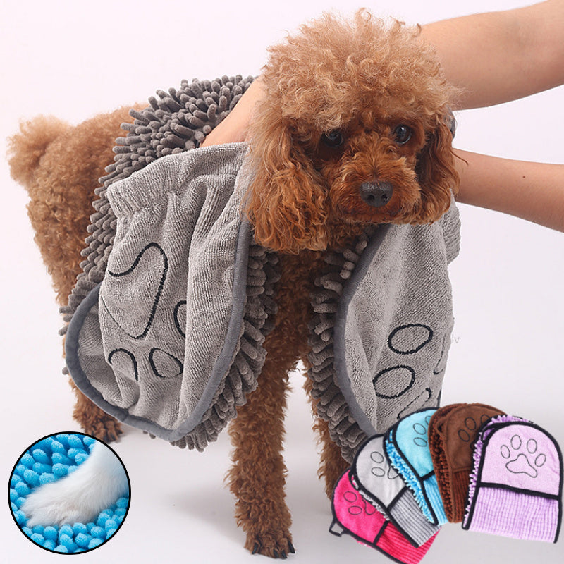 Cozy dog bathrobe towel wicks away water quickly, keeping your furry friend warm and dry. 