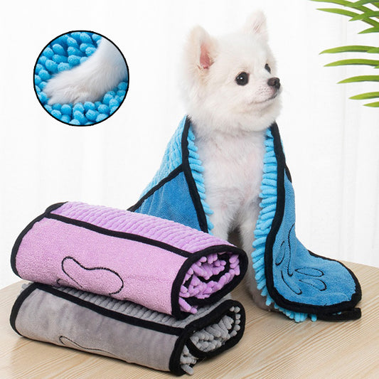 Super absorbent dog towel made with microfiber, perfect for drying wet pets after bath time or walks.