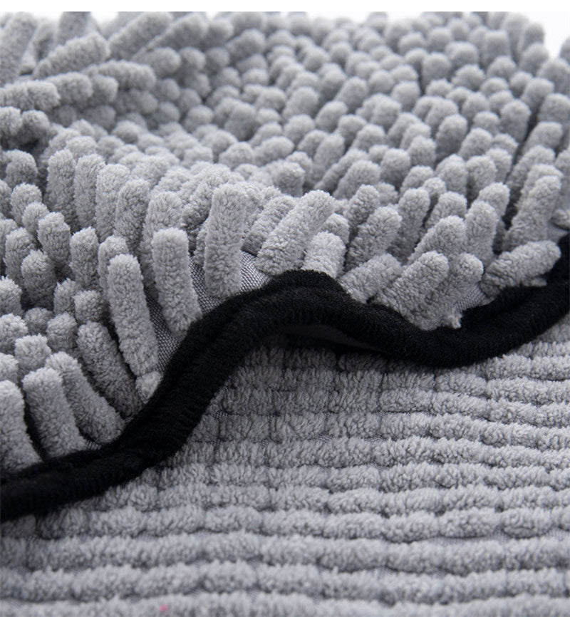 Cozy dog bathrobe towel wicks away water quickly, keeping your furry friend warm and dry.